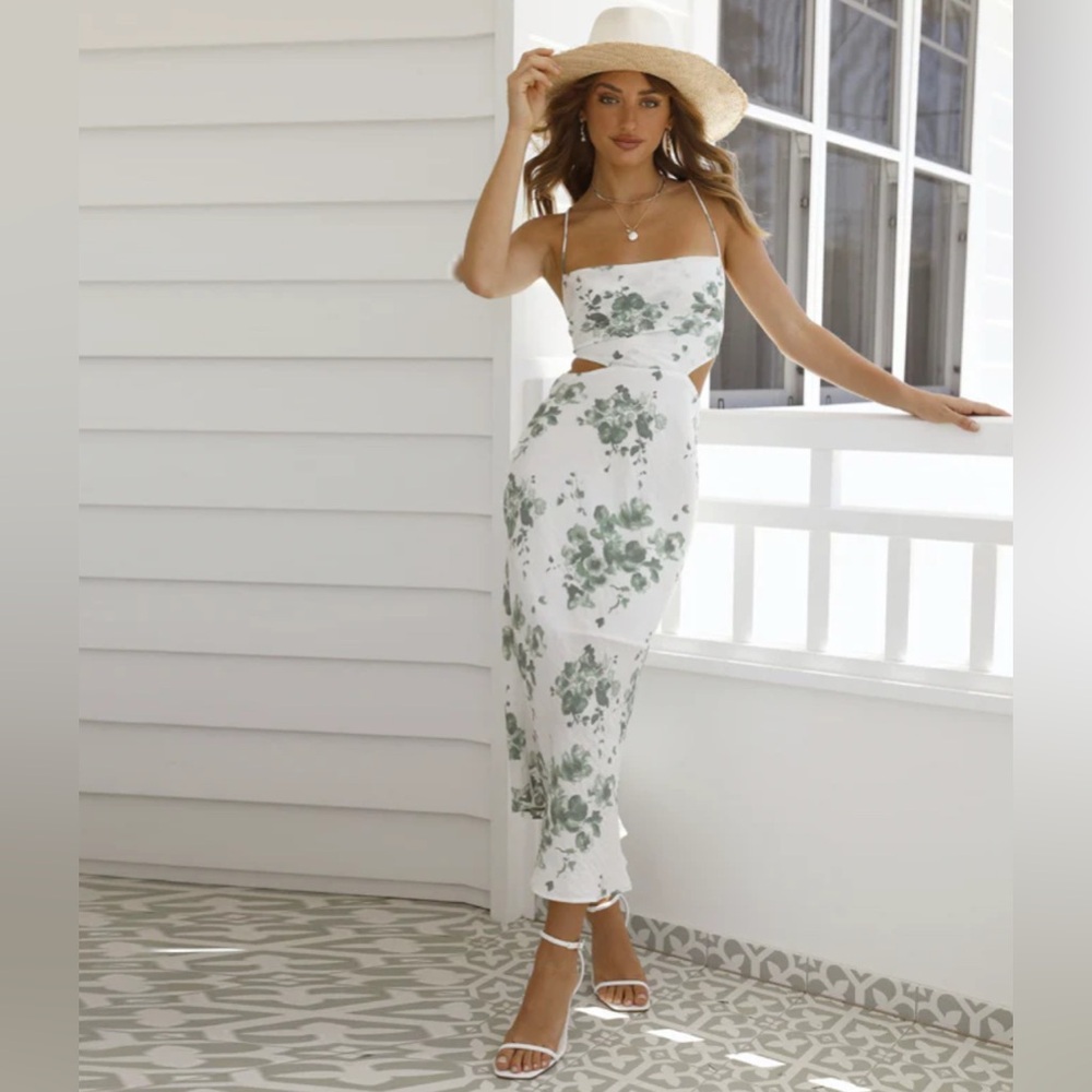 Hello Molly Fayetta Midi Dress